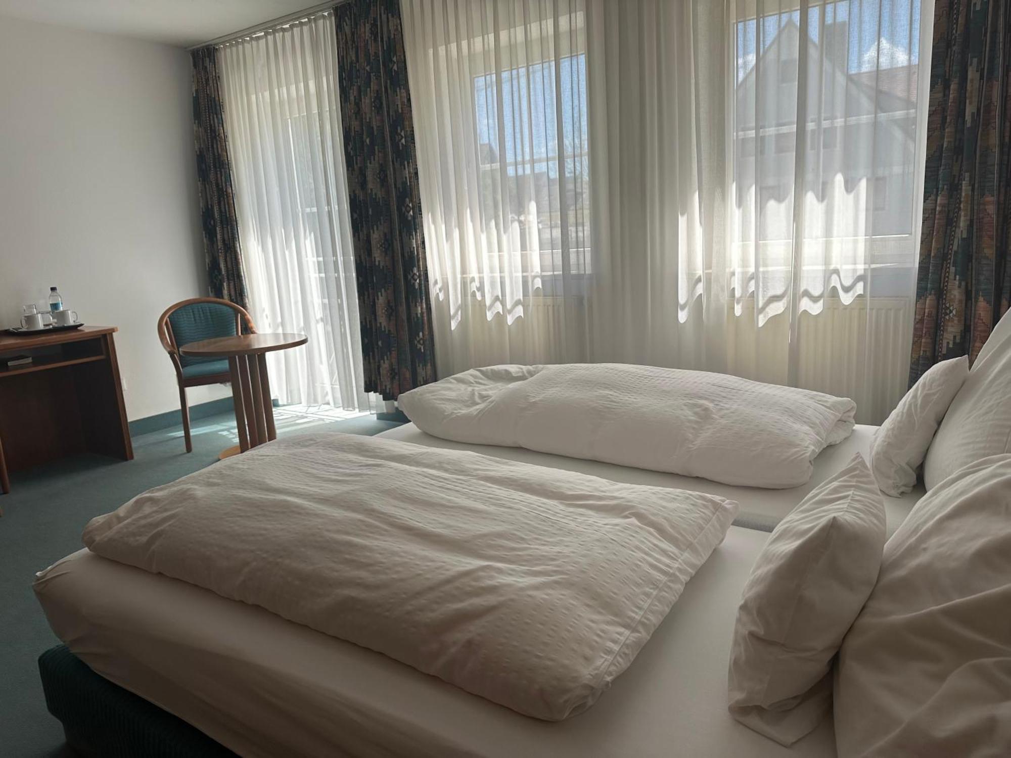 St Hotel Reichertshofen Eksteriør billede